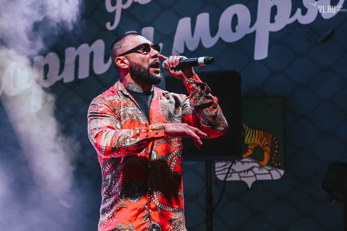 натали мс дони борода. мс дони мужчина с бородой. песня бородатый. Mc doni борода. русские хиты бородатые певцы.