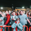 Сразу после награждения последних бойцов зрители бегом направились к сцене — newsvl.ru