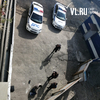 Мужчина с ножом напал на девушку в центре Владивостока и сломал ноги при попытке сбежать (ФОТО)