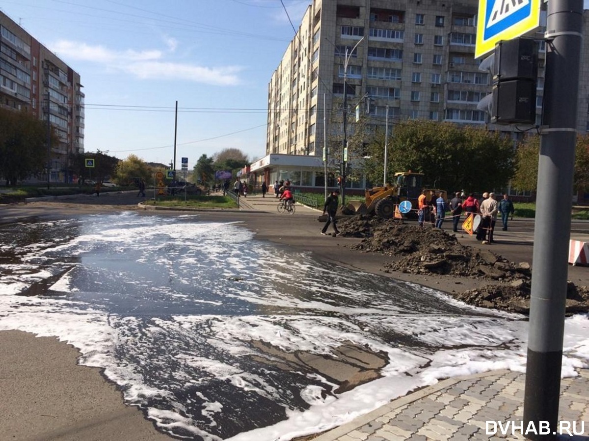 Пакость новому градоначальнику: в Комсомольске залили солярой  отремонтированные дороги (ФОТО; ВИДЕО) — Новости Хабаровска