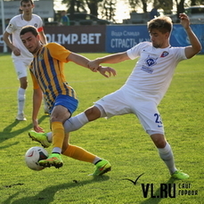 «Луч» проиграл «Чертаново» во Владивостоке из-за сомнительного штрафного и пенальти — 0:1 