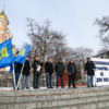 Активисты ЛДПР стоят в ряд и говорят, какие низкие пенсии в России — newsvl.ru