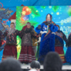 Первым жителей и гостей города поздравил коллектив эстрадно-спортивного танца «Пластилин» — newsvl.ru