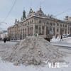 Снег из центра Владивостока будут вывозить ночью