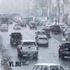 Снег незначительно усугубил утренние пробки во Владивостоке в первый рабочий день года