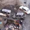 С утра жители могли наблюдать сгоревшие Toyota Noah и Toyota Rush и слегка пострадавшие от огня «Жигули» — newsvl.ru