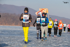 Хабаровчане пробегут полумарафон по замерзшему морю во Владивостоке 