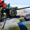 Артиллеристы 155-й бригады морской пехоты заранее приводят гаубицы в «боевое» состояние — newsvl.ru