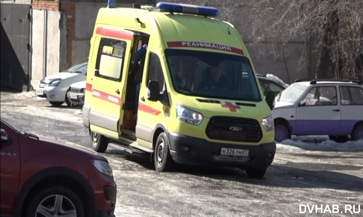 Ударом ножа в шею закончились «посиделки» в доме на Известковой (ФОТО) —  Новости Хабаровска