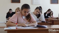 Школьникам в Хабаровском крае решили отсрочить каникулы на месяц