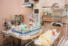 Коронавирус обнаружили у двух недоношенных новорожденных детей в Хабаровске