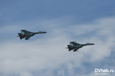 Военный авиапарад в честь Дня Победы показывает в прямом эфире DVhab.ru 