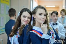 Последние звонки в Хабаровске перенесли в онлайн и отодвинули по срокам