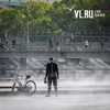 После дождя во Владивостоке асфальт окутало дымкой (ФОТО)