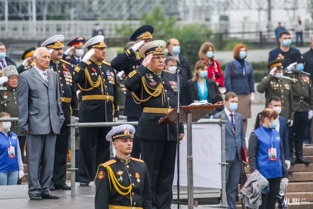 Парад во владивостоке фото