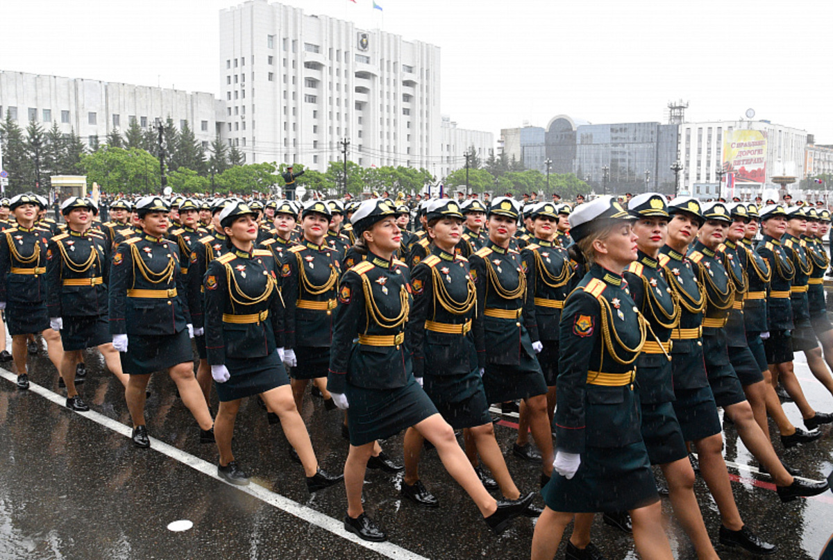 Фото с парада победы хабаровск