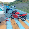 На Русском острове Lexus при развороте на зебре спровоцировал столкновение с мотоциклом – два человека госпитализированы (ФОТО)