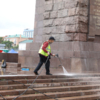 Памятник начали мыть — newsvl.ru