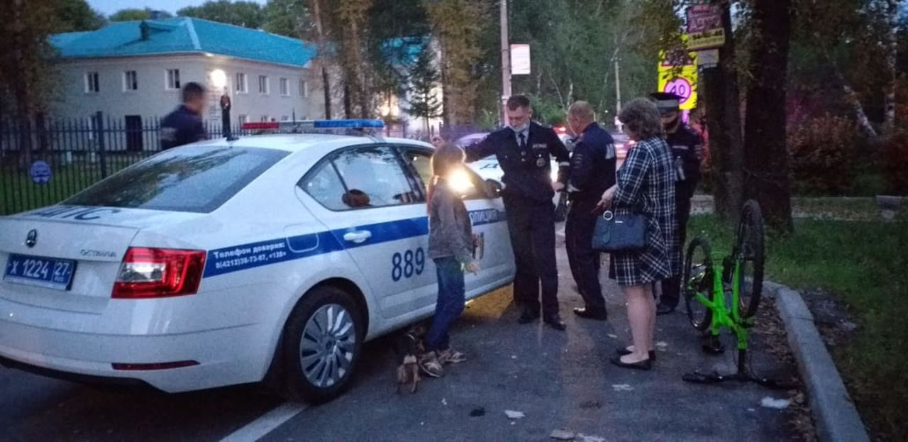 Велосипедного вора с поличным поймали полицейские в ДОСах (ФОТО) — Новости  Хабаровска