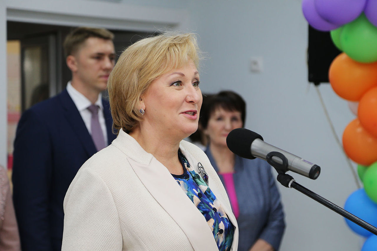 кузнецова алла геннадьевна хабаровск. виктория хлебникова хабаровск министерство образования. алла кузнецова хабаровск министерство. кузнецова алла васильевна талес. министр образования хабаровского края хлебникова виктория.