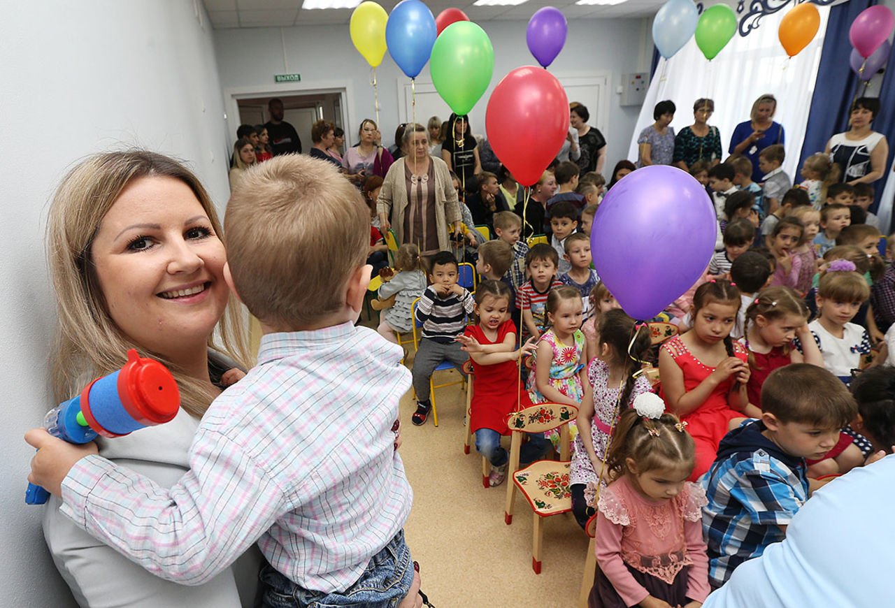 Детский сад хабаровск. Детский сад 77 Хабаровск. Школа и детский сад. Сады в Хабаровске. Хабаровск детский дом 8.