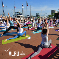 Во Владивостоке будут проходить бесплатные занятия по скандинавской ходьбе и йоге