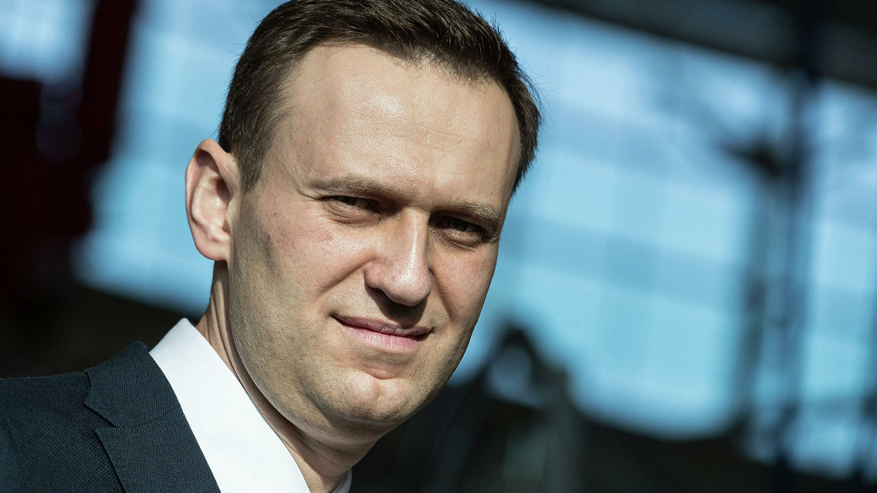 Новости к завтраку: Навального отравили новым типом «Новичка»