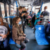 Хотя и маленьким пространство электробуса не назовёшь - по нормативам сидячих мест у электробуса 30, а полный загруз - 85 человек — newsvl.ru