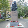 Памятник находится в сквере Острякова — newsvl.ru