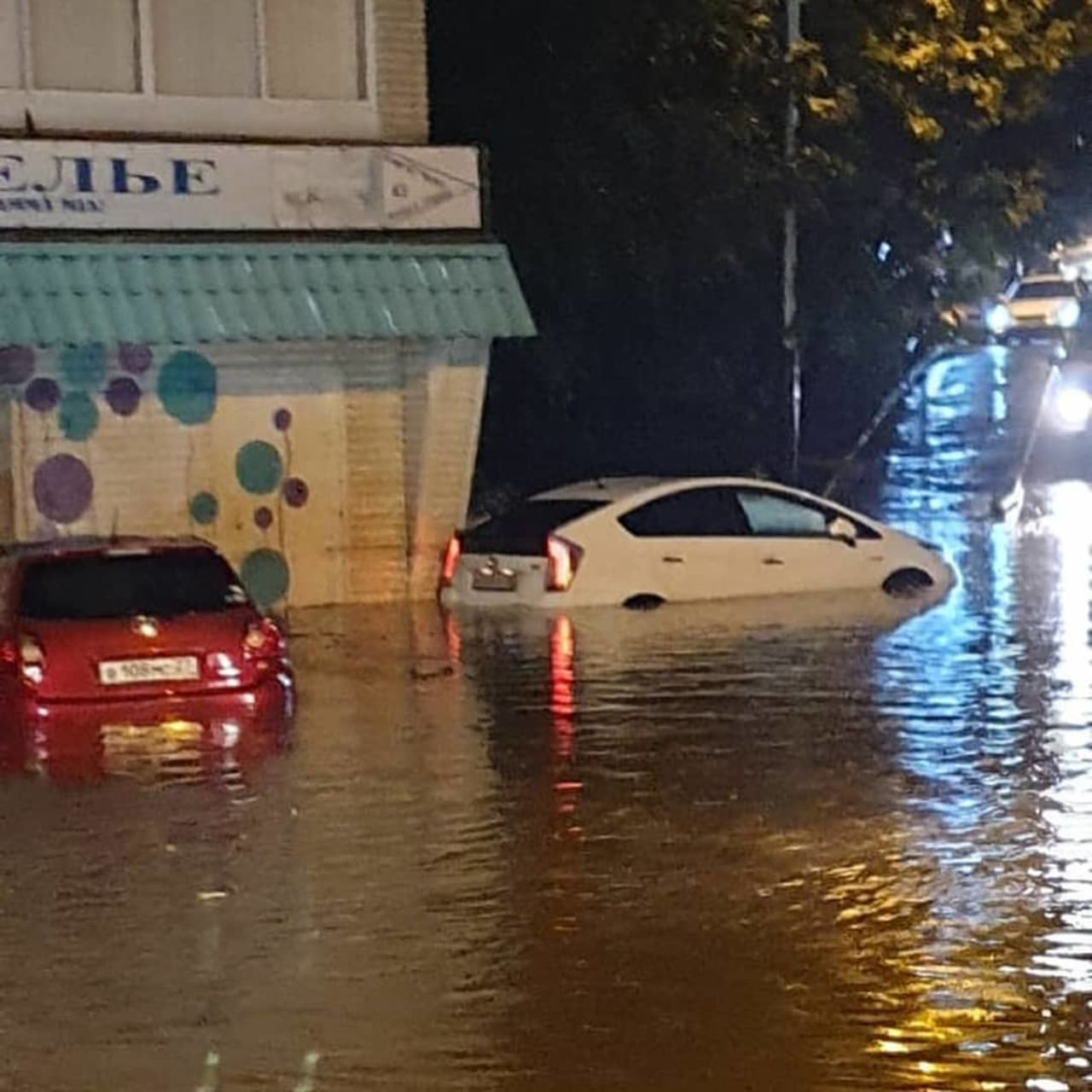 В подводную столицу Дальнего Востока превращают Хабаровск дожди (ВИДЕО) —  Новости Хабаровска