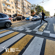 Водители Владивостока стали чаще и дольше стоять в пробках на «Авангарде» после подъёма зебры 