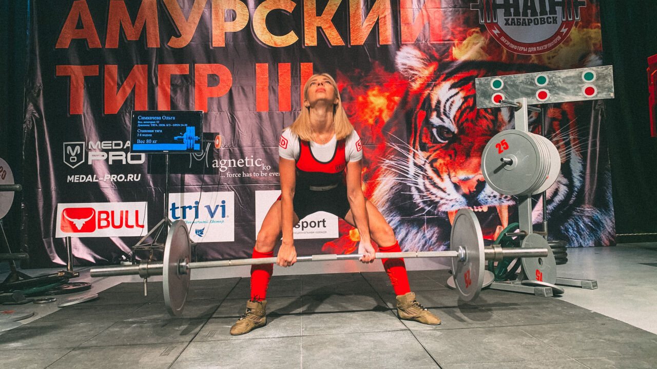 На чемпионате по пауэрлифтингу в Хабаровске было установлено три рекорда России (ФОТО)