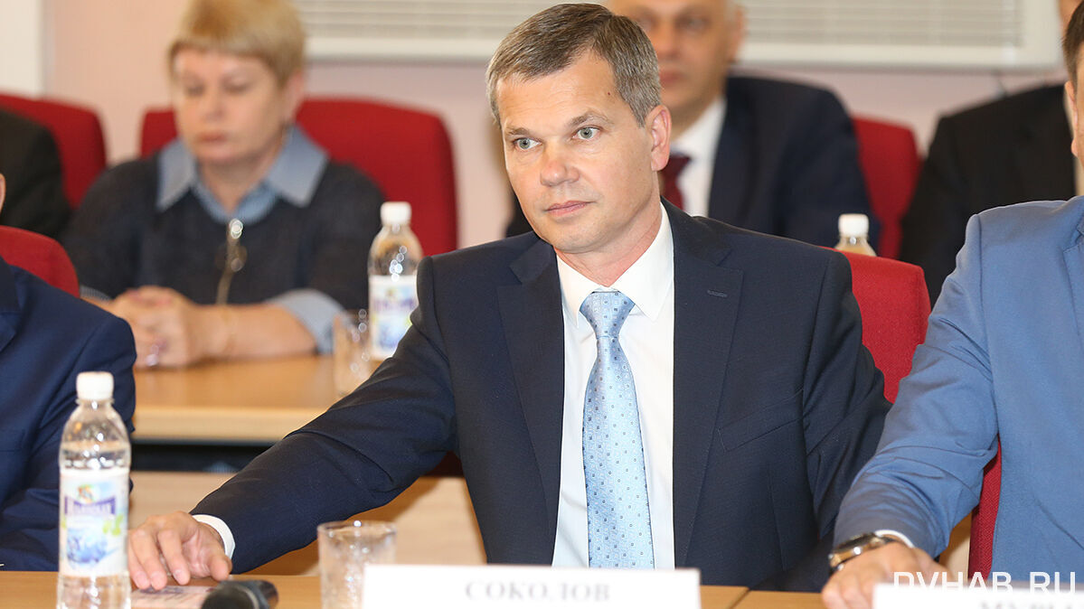 Более полумиллиона рублей задолжал по алиментам депутат гордумы Хабаровска (ФОТО)