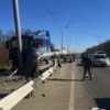 Тягач снёс 15 метров лееров — newsvl.ru