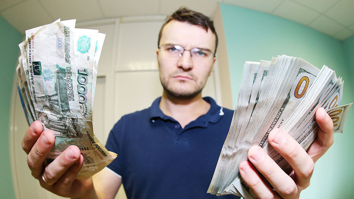 В Комсомольске будут судить предпринимателя за взятку лесничему