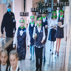 В одной из школ Владивостока установили бесконтактный тепловизор