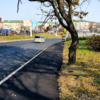 Бордюр здесь не предполагался, но край тротуара должен быть ровным — newsvl.ru