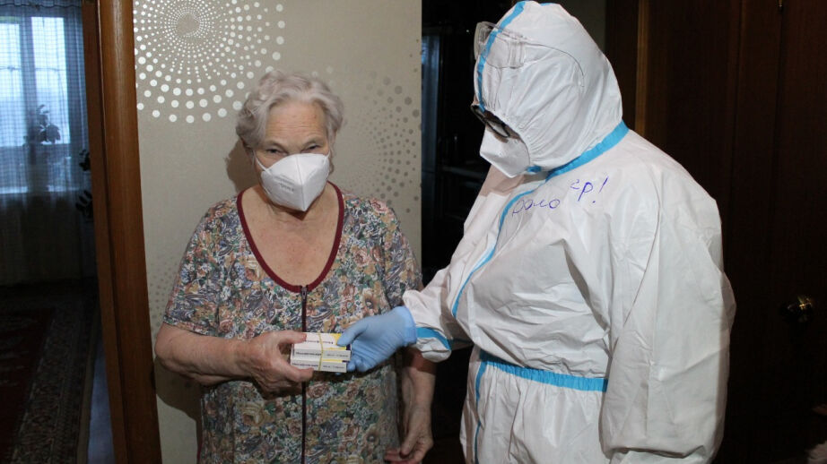 Бесплатно раздают лекарства заболевшим коронавирусом в Хабаровском крае