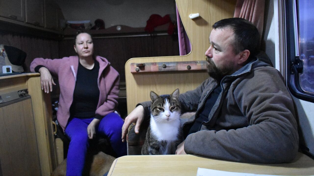 Путешествующая по России семья остановилась в Биробиджане (ФОТО)