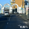 За ночь во Владивостоке эвакуировали 12 автомобилей, которые мешали расчистке дорог от снега и льда (ФОТО)