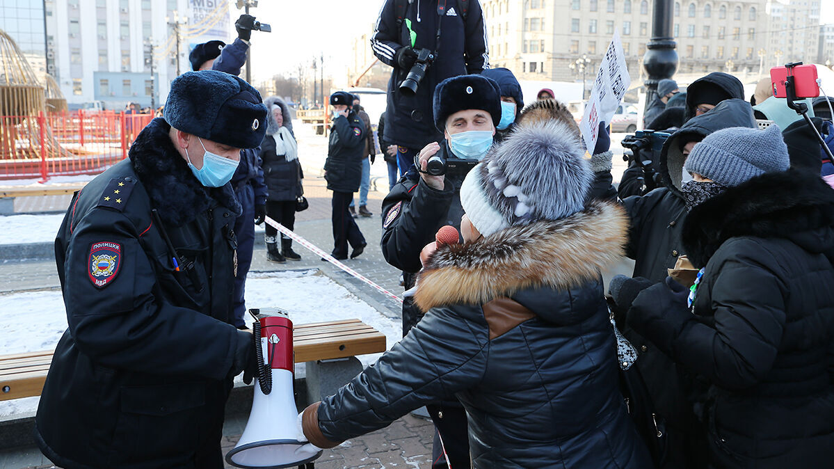 В хабаровском крае прошла. Протесты в Хабаровске. Массовый митинг в Хабаровске. Хабаровск аресты протестующих.