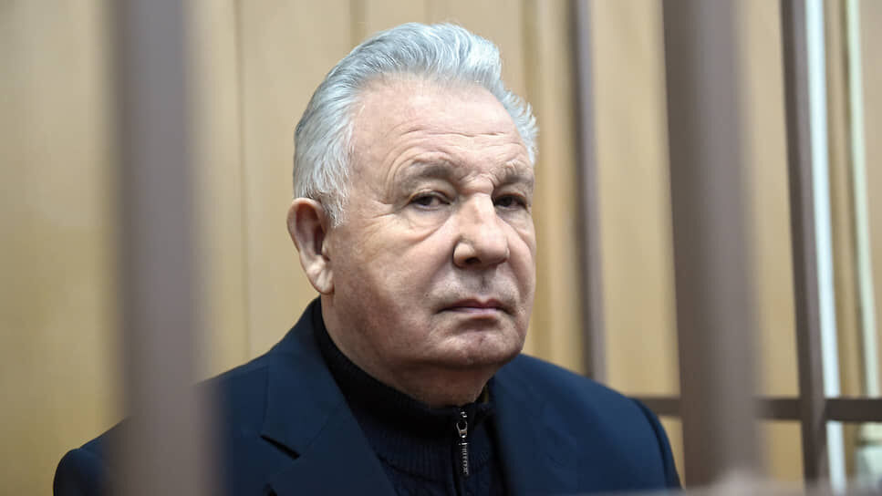 Подельник экс-губернатора Хабаровского края признал вину по делу о растрате
