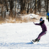 Поклонники зимнего спорта уже давно облюбовали горнолыжную базу — newsvl.ru