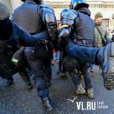За день во Владивостоке задержали 9 участников субботнего митинга