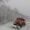 Проезд к нескольким приморским сёлам замело снегом — жители ждут дорожников