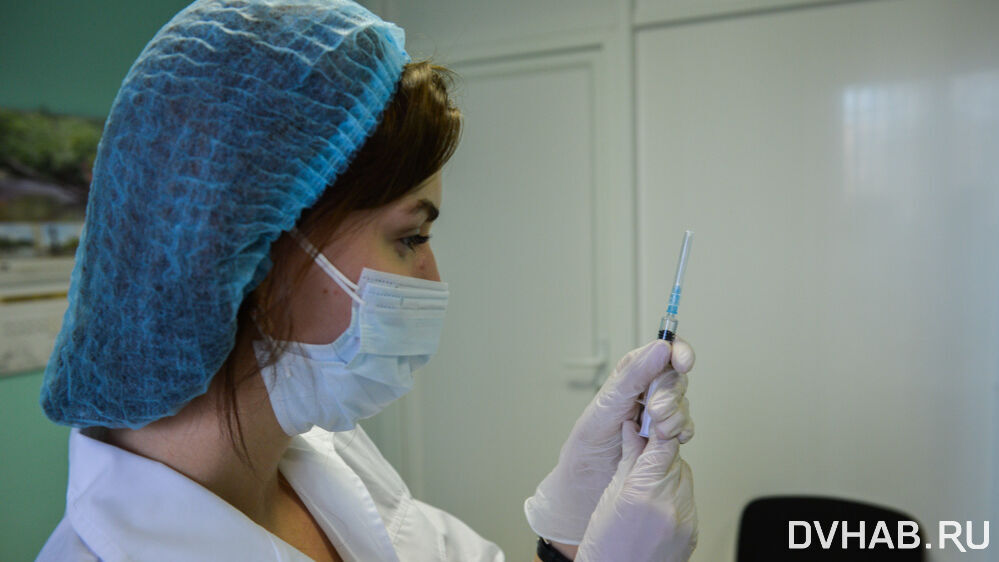 Вакцину от коронавируса получили свыше 23 тысяч жителей Хабаровского края