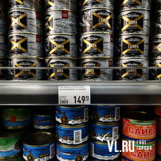 Сайра ушла в океан: почему стоимость консервов во Владивостоке выросла вдвое