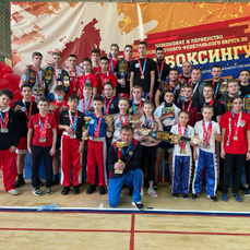Сборная Приморья заняла первое место в общекомандном зачёте на чемпионате и первенстве ДФО по кикбоксингу