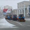На дороги вышли трактора-щётки — newsvl.ru