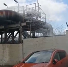 «Бесплатная мойка»: автомобили в районе ТЭЦ-2 окатило горячей водой 